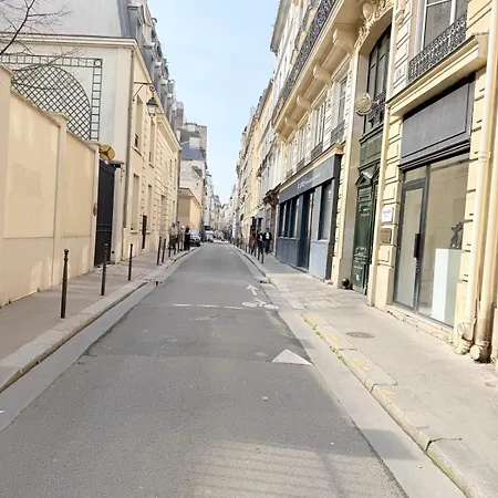 Location Le Marais Homestay *